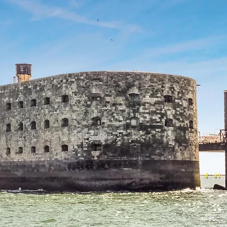 Pet Friendly In * Saint-Savinien