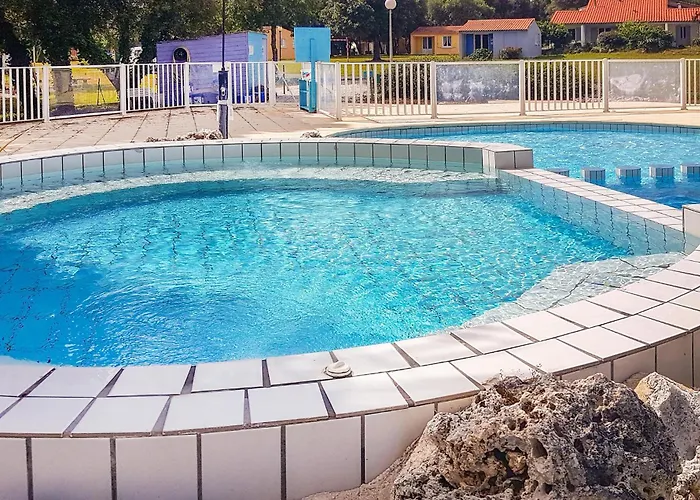 Pet Friendly In * Saint-Savinien